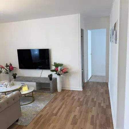 Beautiful And Modern Close To Paris Apartment *